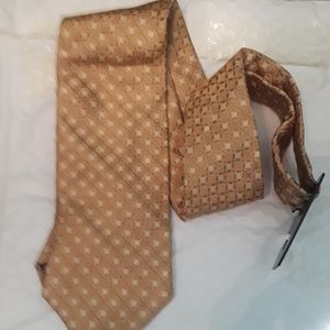 Joseph Abboud men's Italian new silk imported tie